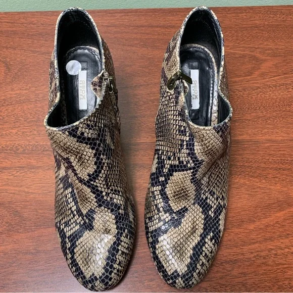 Geox Respira | Snakeskin Print Italian Leather Booties - EU 38 - Picture 6 of 10
